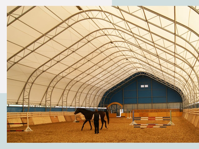 Строительство конных манежей в Ижевске