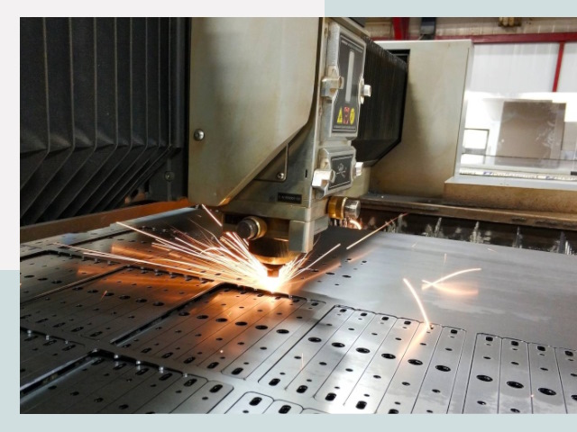 Лазерная резка металла в Ижевске от 623 руб.